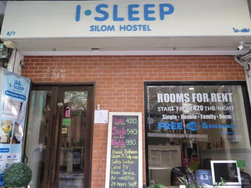 I-Sleep Silom Hostel - image 3