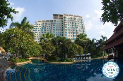 Rama Gardens Hotel - image 1