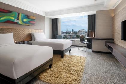 DoubleTree by Hilton Bangkok Ploenchit - image 12