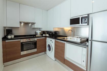 Oakwood Residence Sukhumvit 24 Hotel - image 19