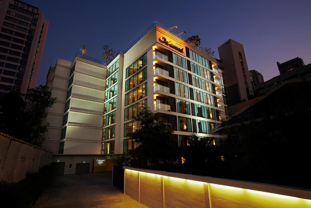 Oakwood Residence Sukhumvit 24 Hotel - image 4