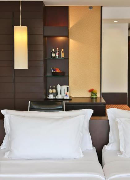 Eastin Hotel Makkasan Bangkok - image 6