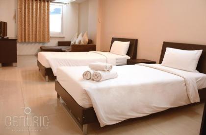 Centric Place Hotel - image 6