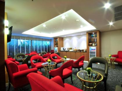 Centre Point Pratunam Hotel - image 11