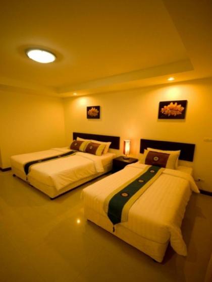 Sinsuvarn Airport Suite Hotel - image 2