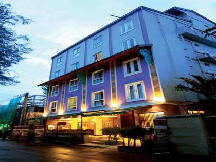 Sawasdee Hotel @ Sukhumvit Soi 8 - image 2