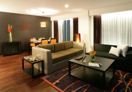 Radisson Suites Bangkok Sukhumvit - image 17