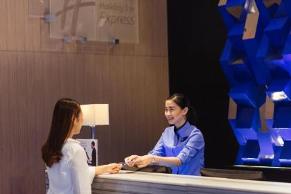 Holiday Inn Express Bangkok Siam - image 10