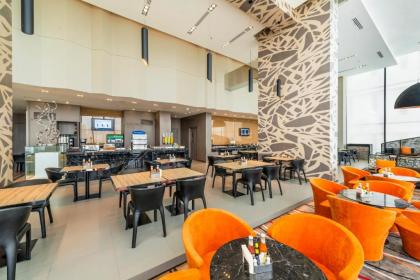 Holiday Inn Express Bangkok Siam - image 9