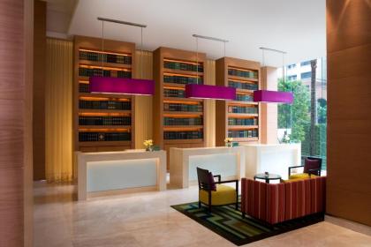 Courtyard By Marriott Bangkok - image 12