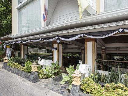 Royal Ivory Sukhumvit Nana by Compass Hospitality - image 1