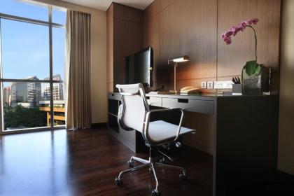 Sathorn Vista Bangkok - Marriott Executive Apartments - image 9