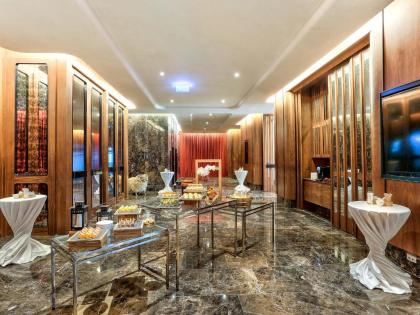 DoubleTree By Hilton Sukhumvit Bangkok - image 8