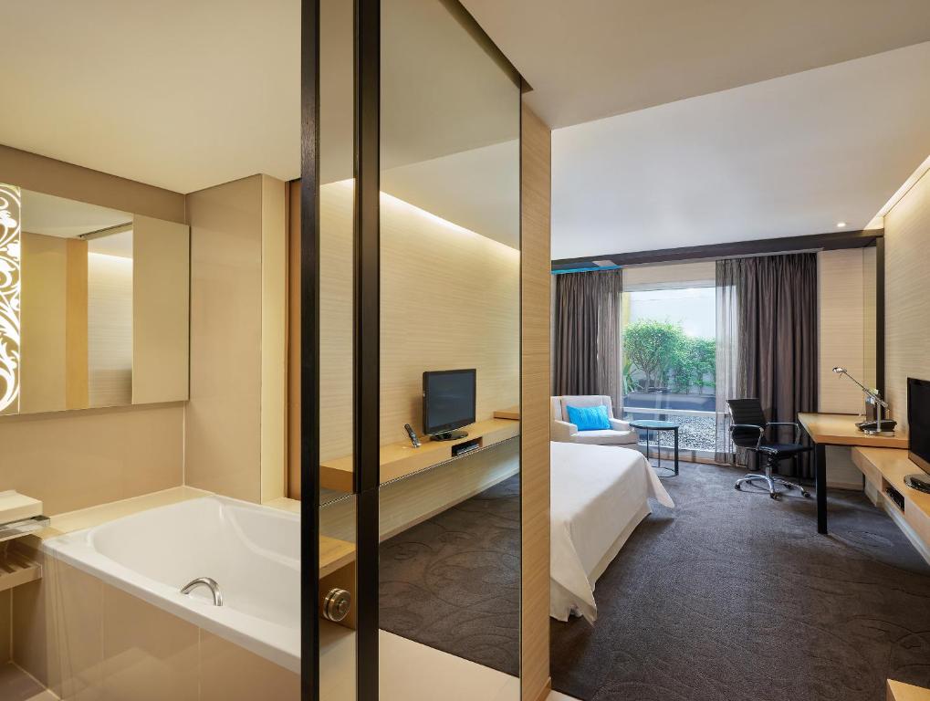 Four Points by Sheraton Bangkok Sukhumvit 15 - image 7