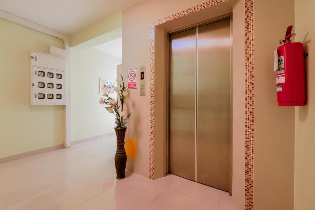 Salin Home Hotel Ramkhamhaeng - image 6