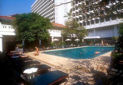 Indra Regent Hotel - image 1