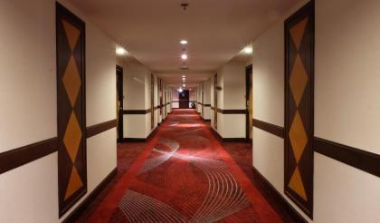 Zenith Sukhumvit Hotel - image 4