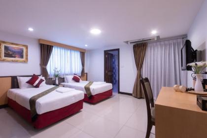 Gusto Pratunam Hotel - image 14