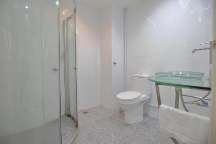 OYO 102 Diamond Residence Silom - image 8