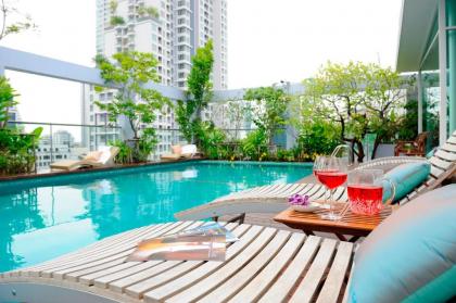 Sabai Sathorn Service Apartment - image 1