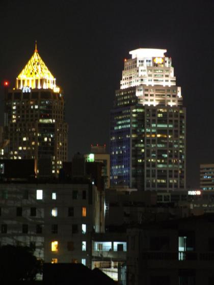 The Boss Sathorn Hotel - image 12