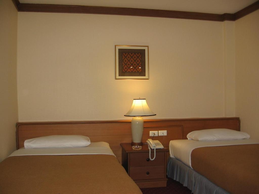 Wall Street Inn Hotel - image 2