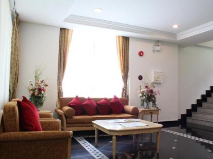 Romance Hotel Srinakarin - image 16