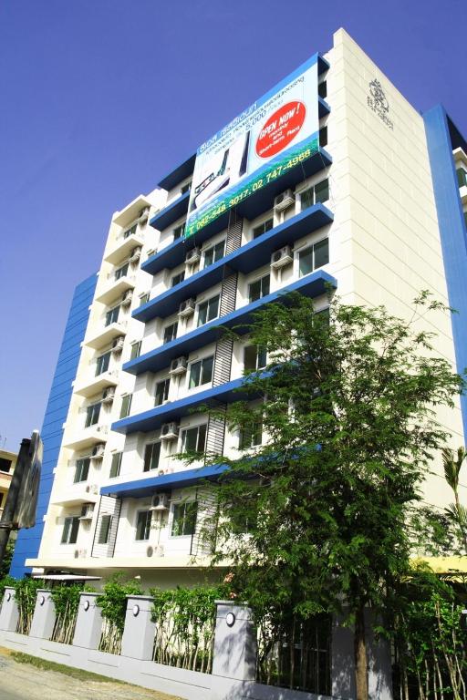 Cs Residence - main image