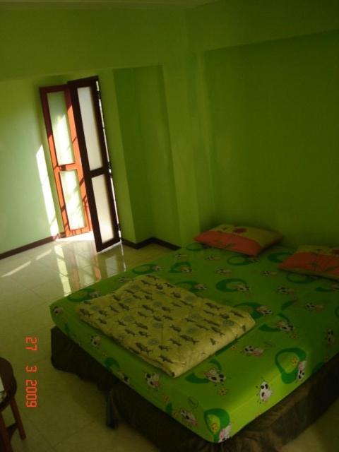 Kaset Guesthouse - image 4