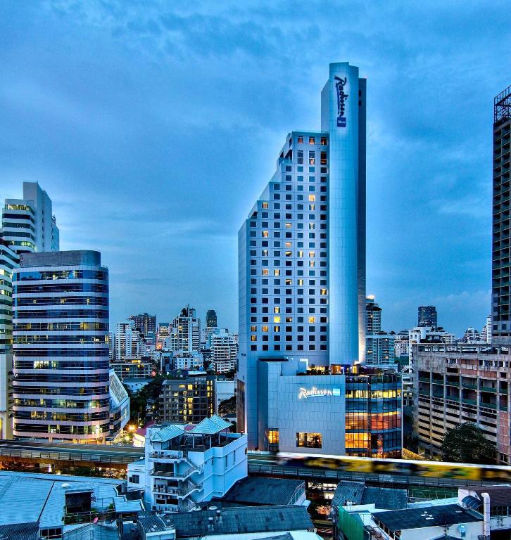 Radisson Blu Plaza Bangkok - main image