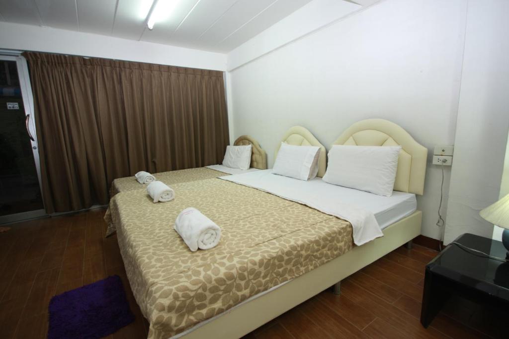 Khun Noy Apartment - image 3