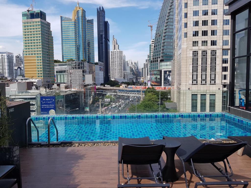 Hotel Clover Asoke Bangkok - main image