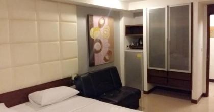 The Bangkok Cha Cha Suite - image 8