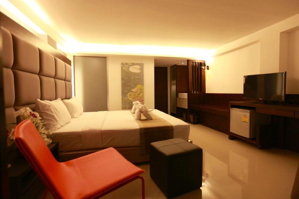 The Bangkok Major Suite - image 3