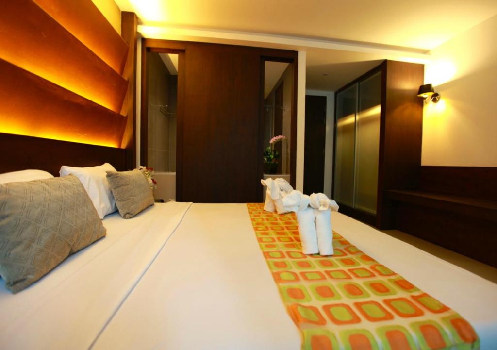 The Bangkok Major Suite - image 4