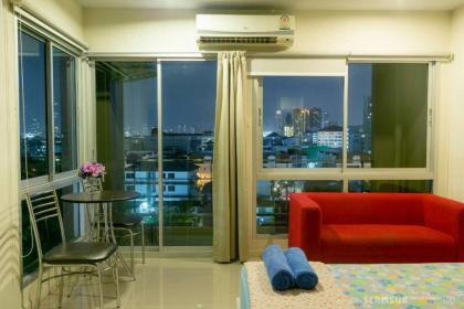 Right Place Sathorn - image 2