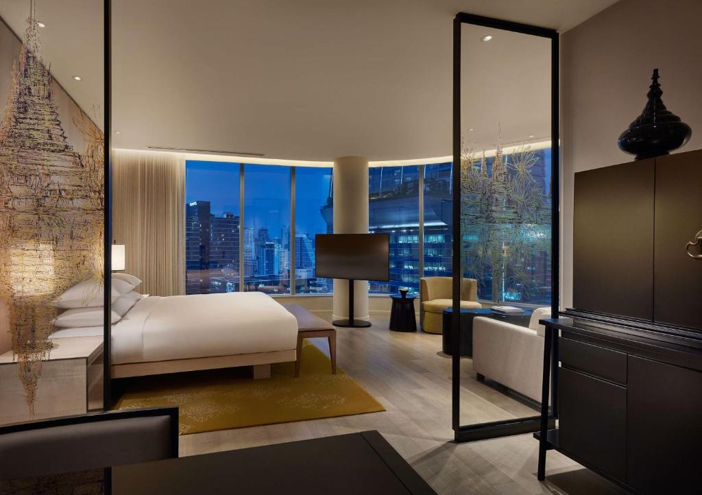 Park Hyatt Bangkok - image 2