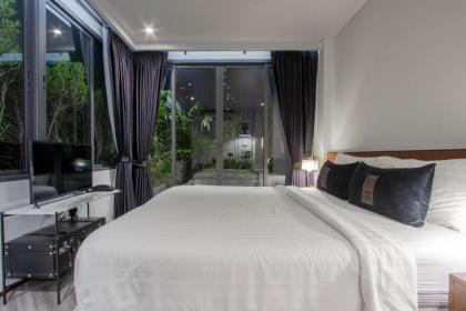 IRON Boutique hotel - image 16