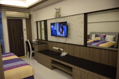 Family Suite Room Pratunam - image 11