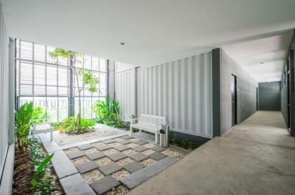 The Box Residence - image 13