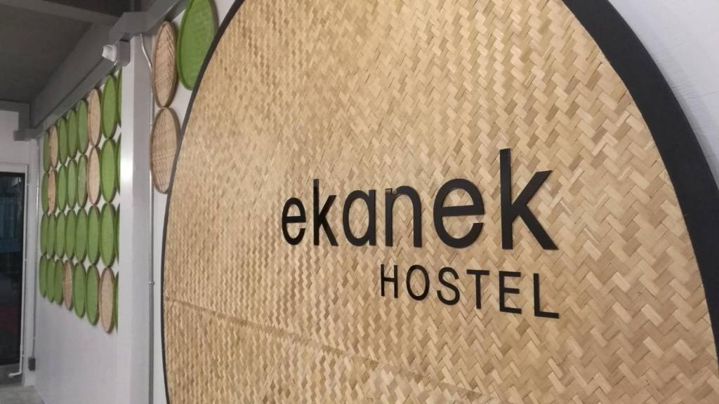 Ekanek Hostel - main image