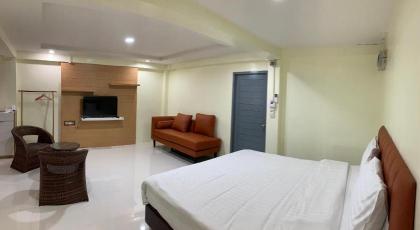 Petchsiri Boutique Room - image 16