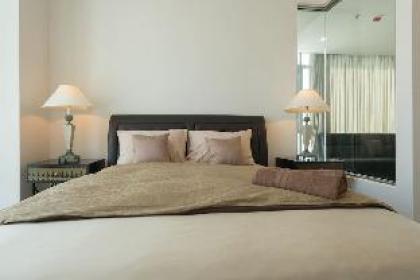 Luxury 1bedroom Step to BTS Wongwienyai - image 11