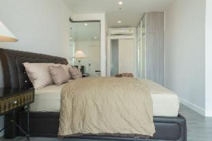 Luxury 1bedroom Step to BTS Wongwienyai - image 18