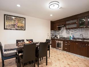 Spacious two-bedroom apartment with full amenities - image 5