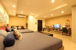 Spacious 4 pax 8 mins BTS Free WIFI Near Silom - image 5