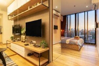 Amazing View - Luxury Condo at BTS Phrom Phong - image 12