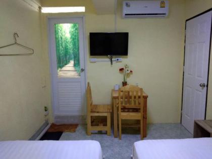 D House Hostel - image 10