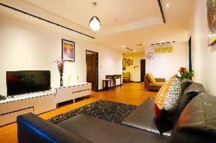 2BR BTS skytrain 5minSpaciousFamily&Group Ideal - image 2