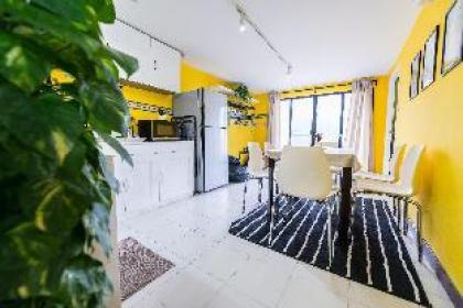 Duplex 2 BR  Apartment  Asoke BTS - image 10